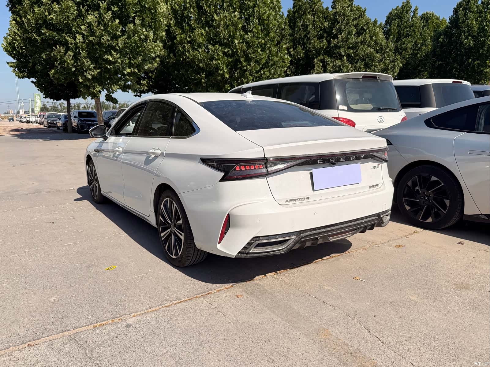 Chery Arrizo 8, 2023 10