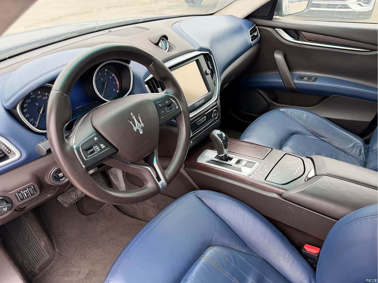 Maserati Ghibli, 2014 4