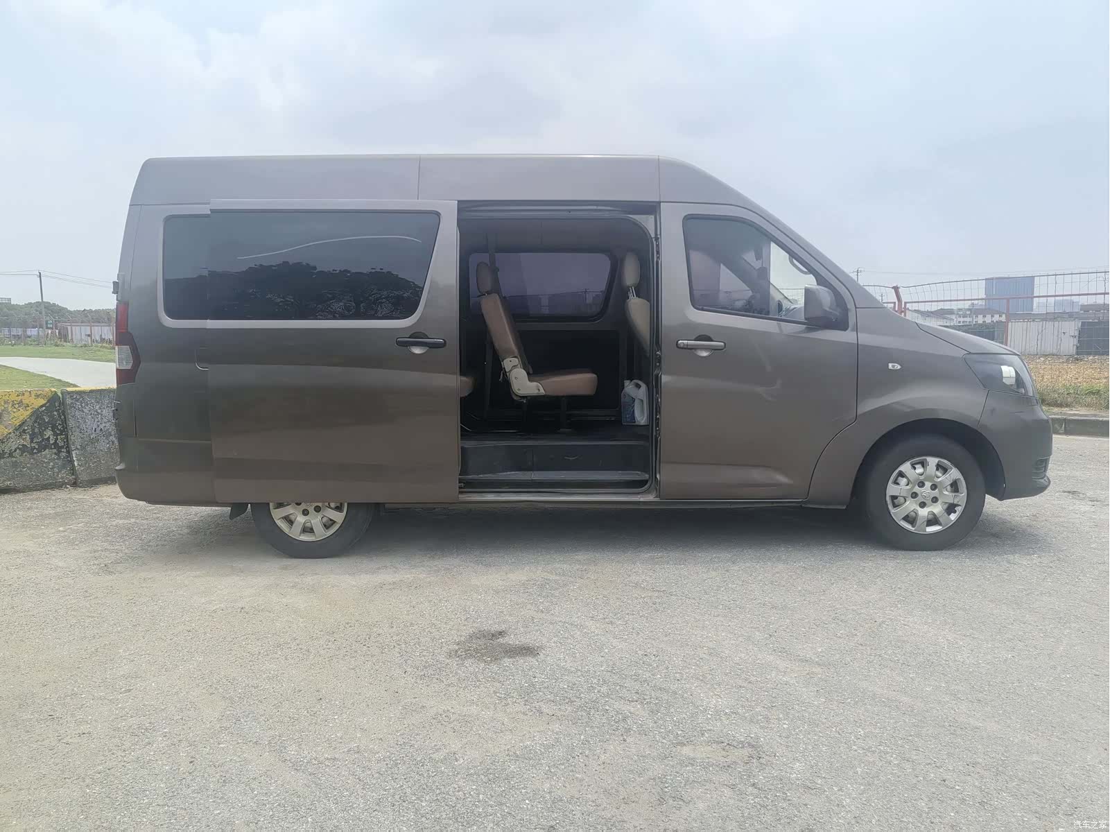 Changan M90, 2017 6