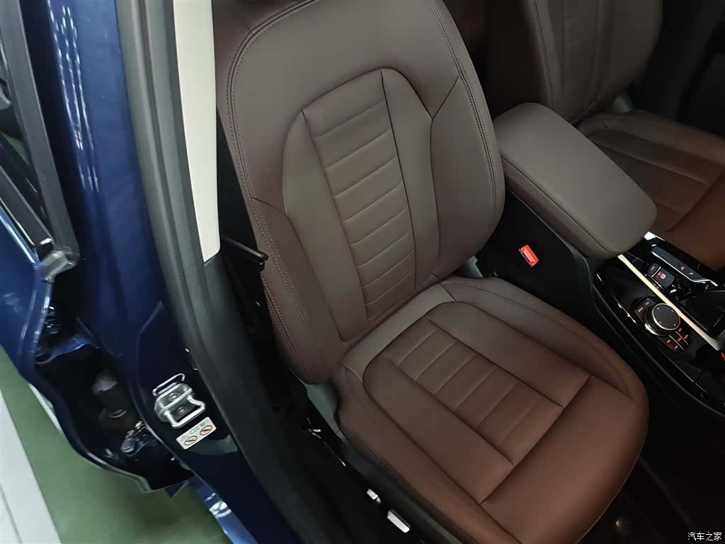 BMW X3, 2019 25