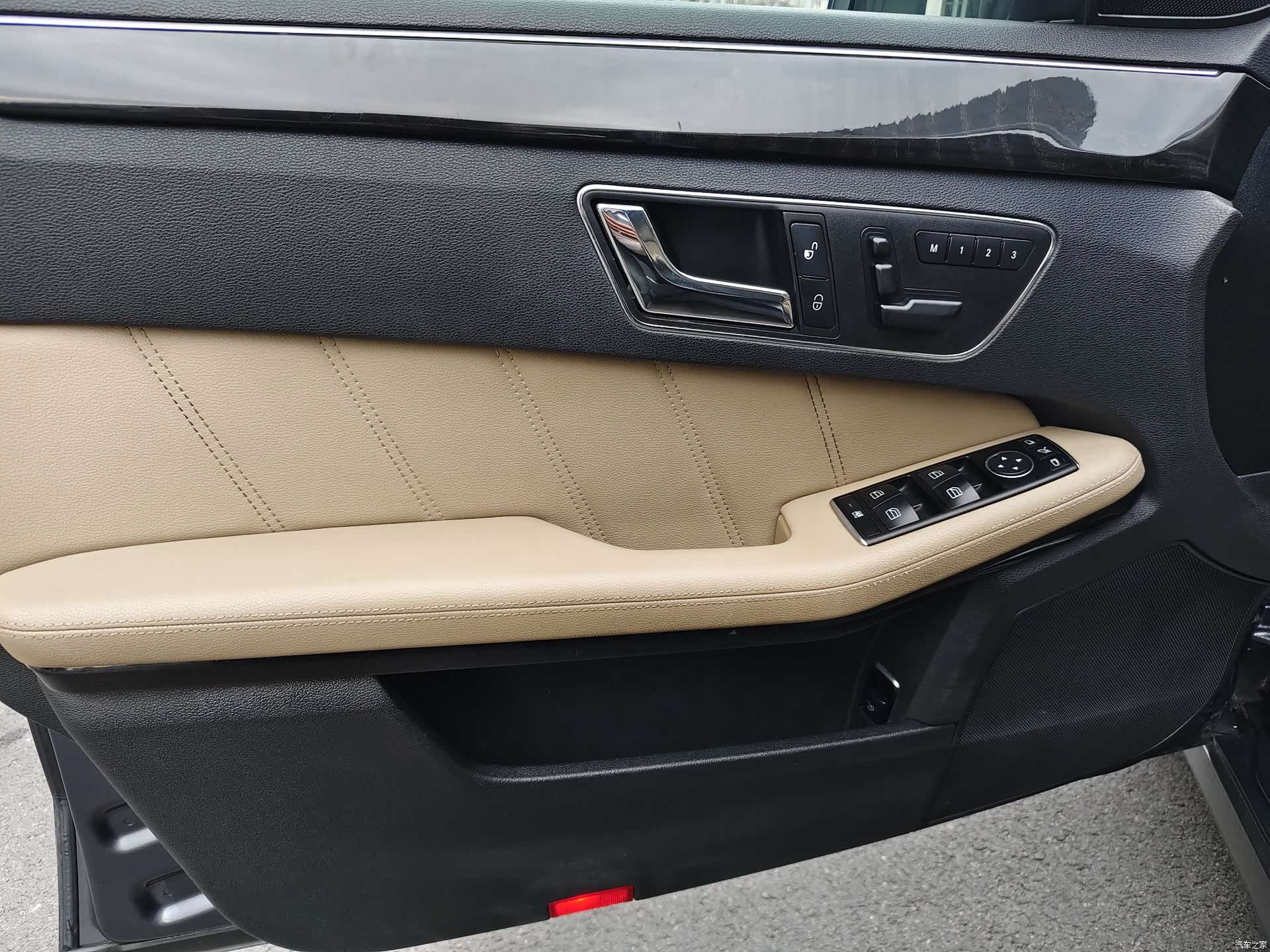 Mercedes-Benz E-Class, 2011 15