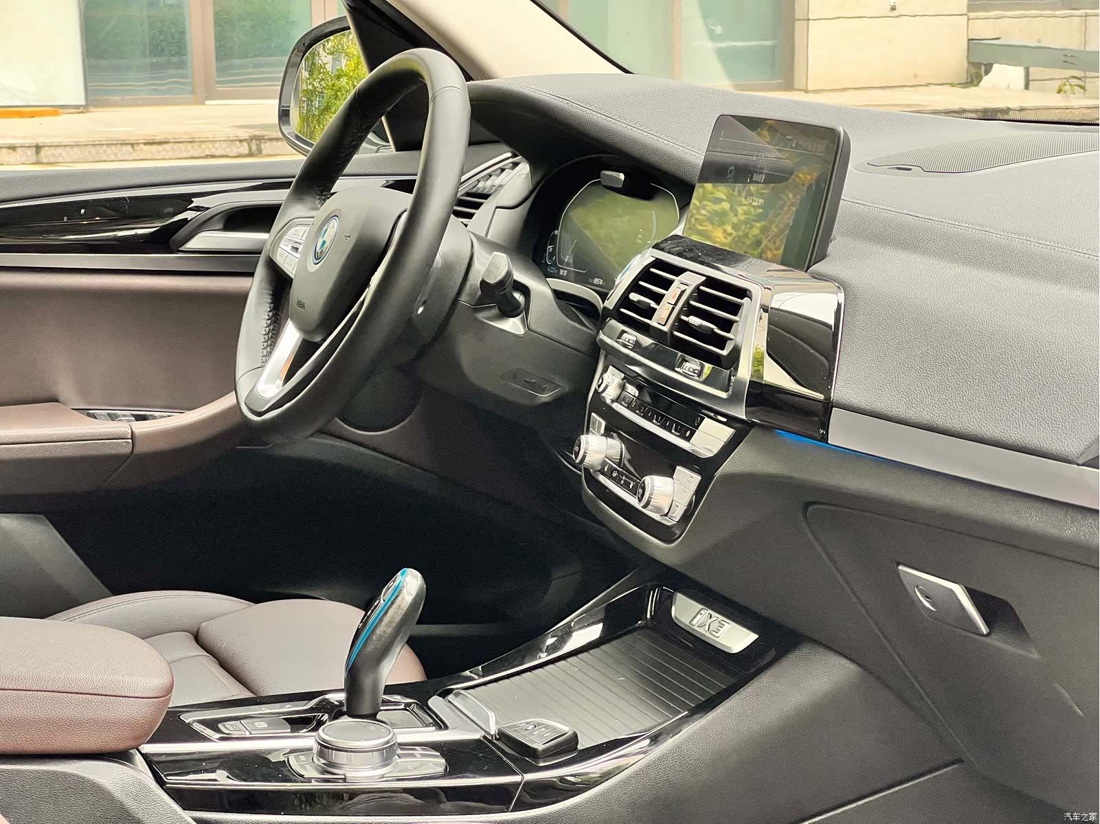 BMW iX3, 2021 12