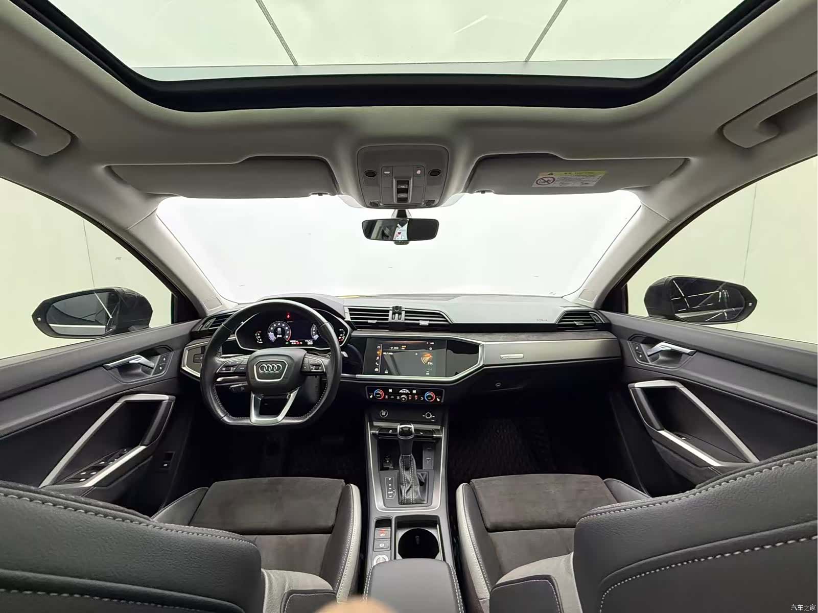 Audi Q3, 2021 16