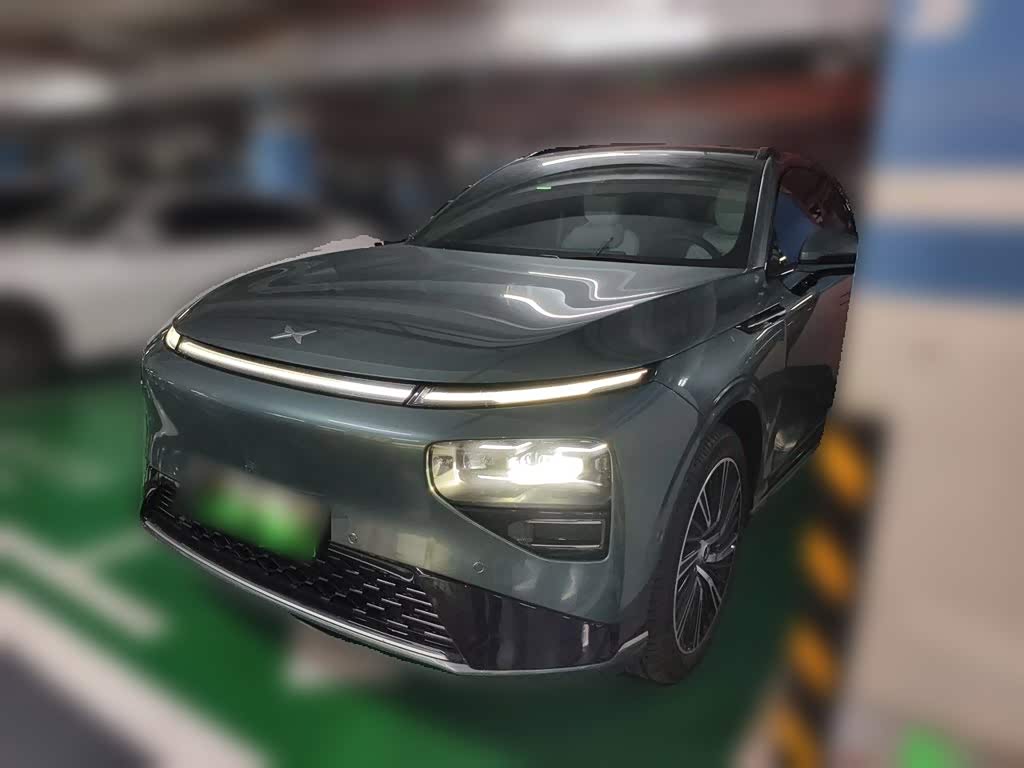 Xpeng G9