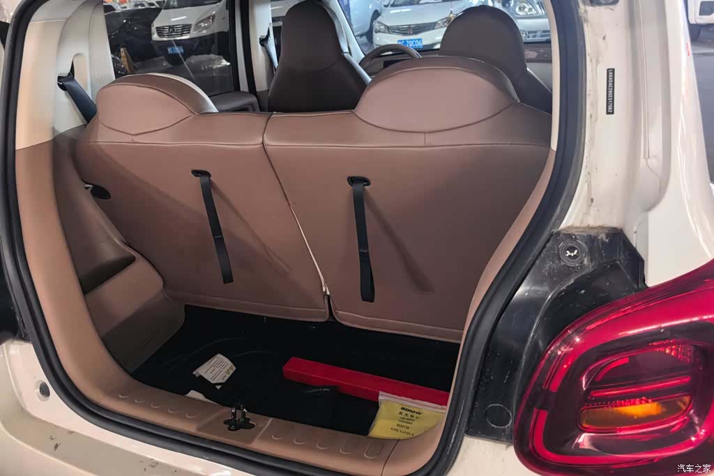 Wuling MINIEV, 2025 4