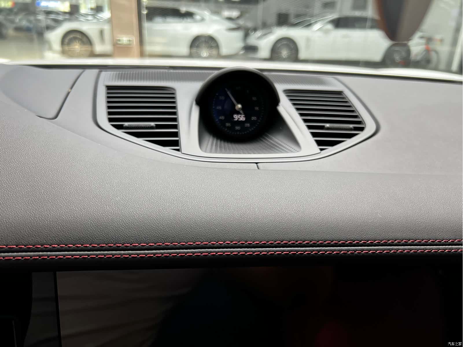 Porsche Panamera, 2025 11