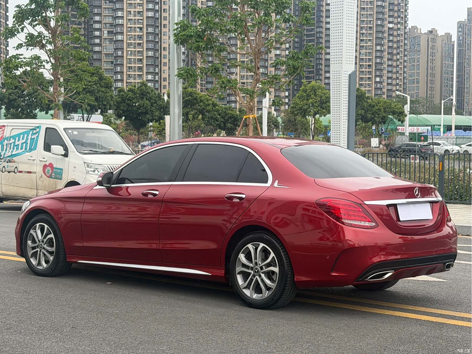 Mercedes-Benz C-Class, 2017 4
