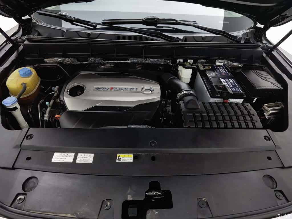 Trumpchi GS8, 2017 6