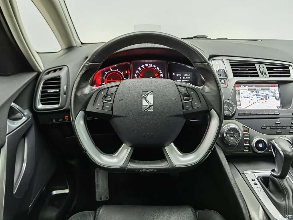 DS THP160, 2015 11