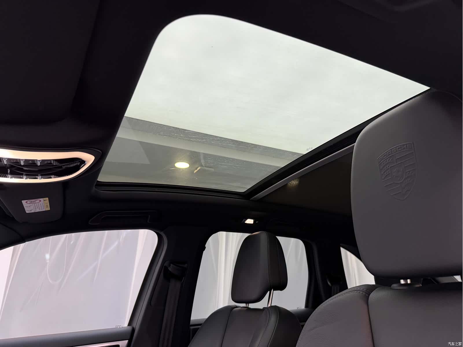 Porsche Cayenne, 2017 15
