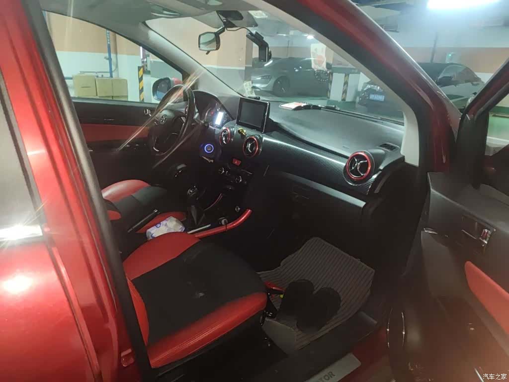 BAIC X25, 2016 22