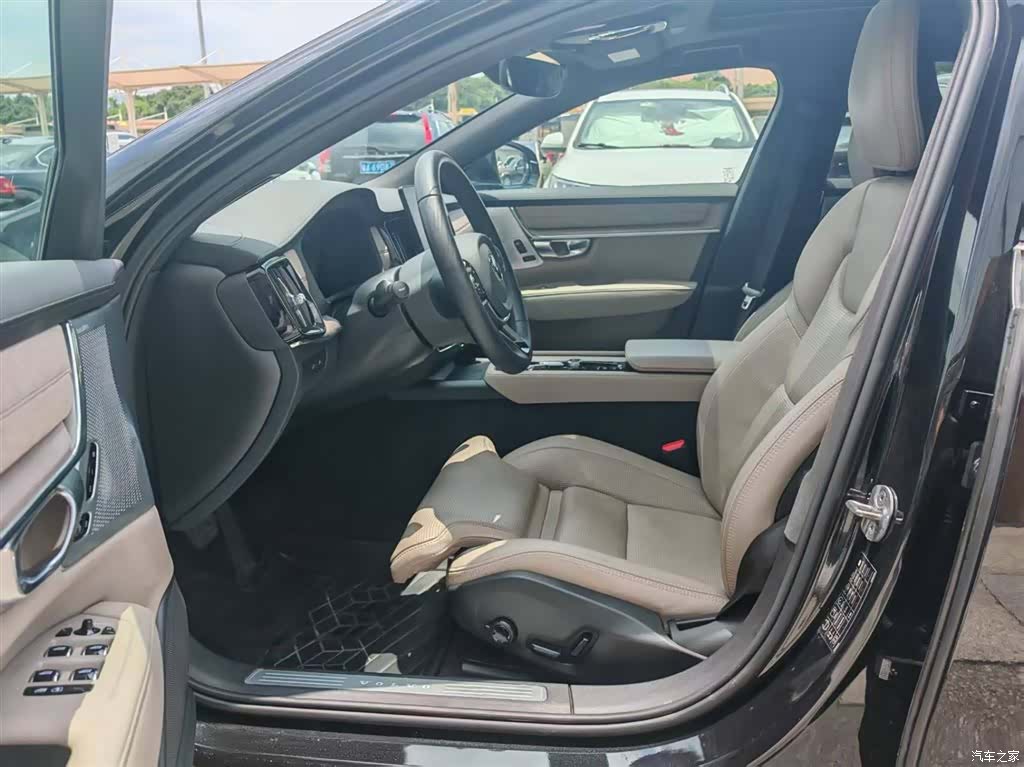 Volvo S90, 2025 18