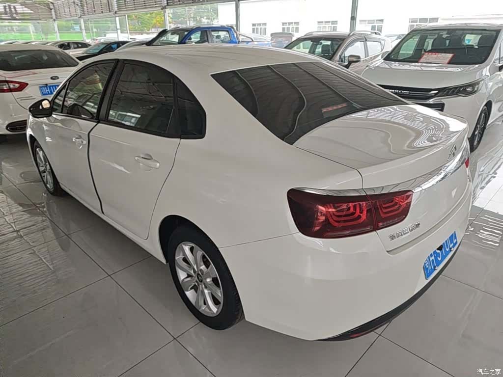 Citroen C4, 2018 все фото
