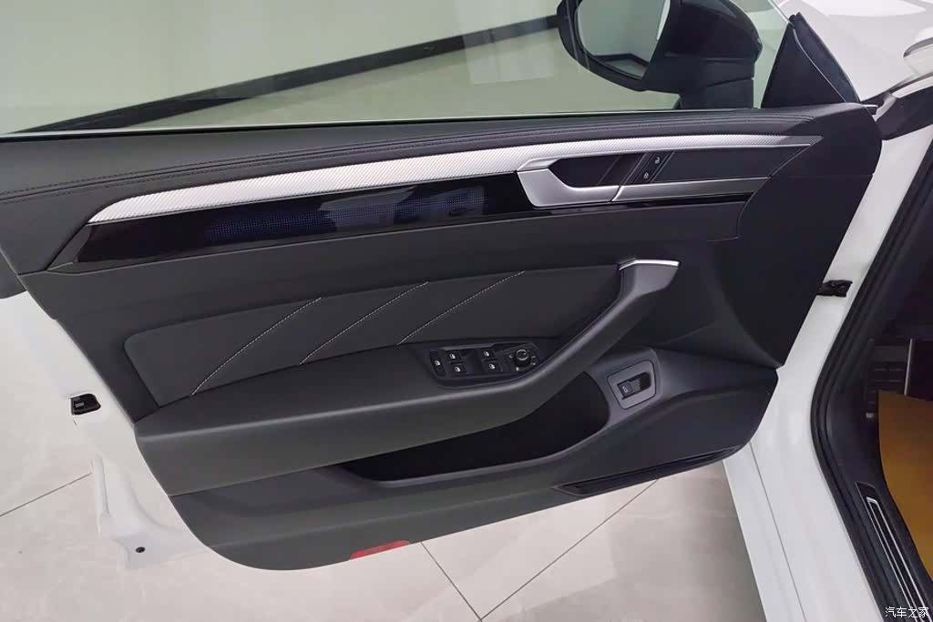 Volkswagen CC, 2023 7