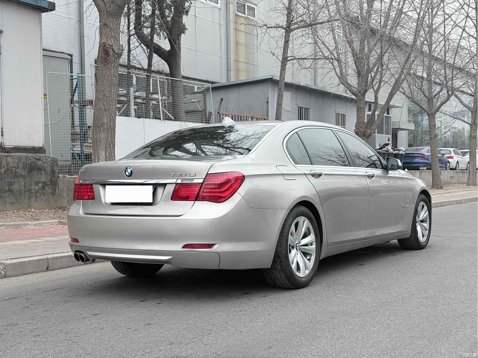 BMW 7 Series, 2012 28