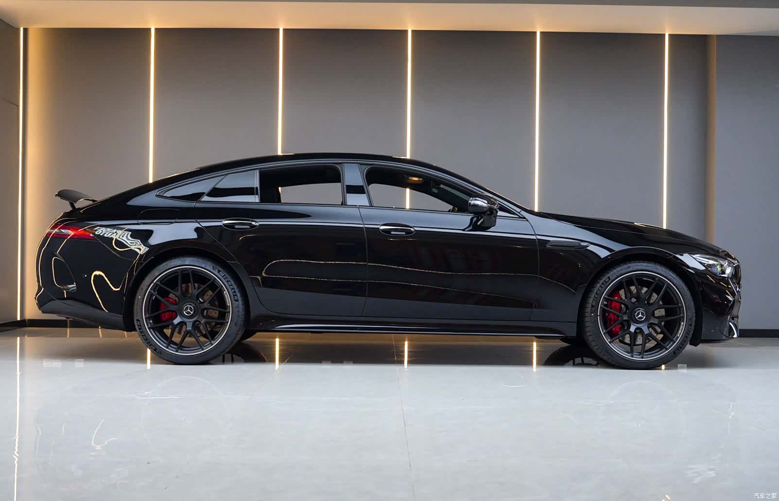 MG AMG, 2025 7