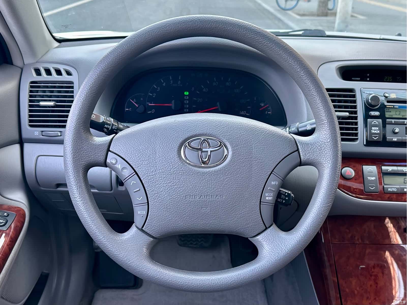 Toyota 05, 2005 7