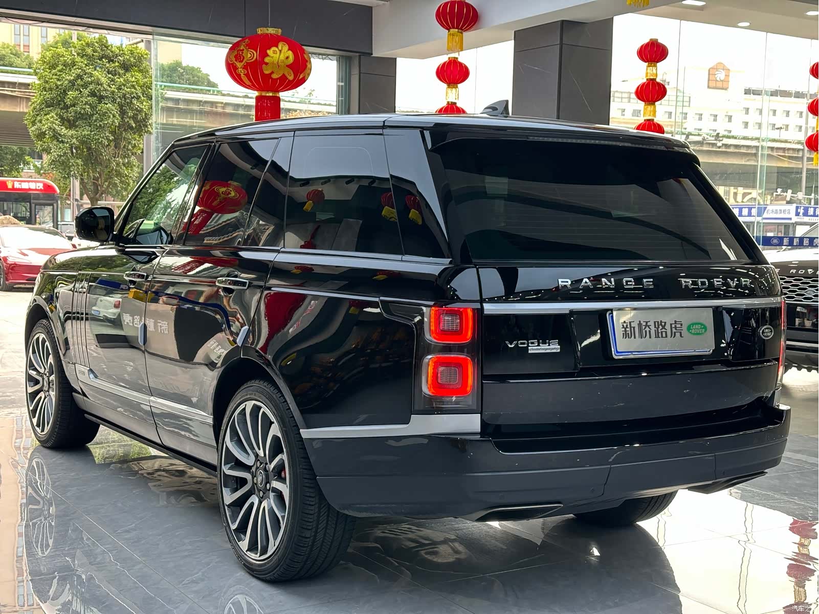 Land Rover Range Rover, 2018 17