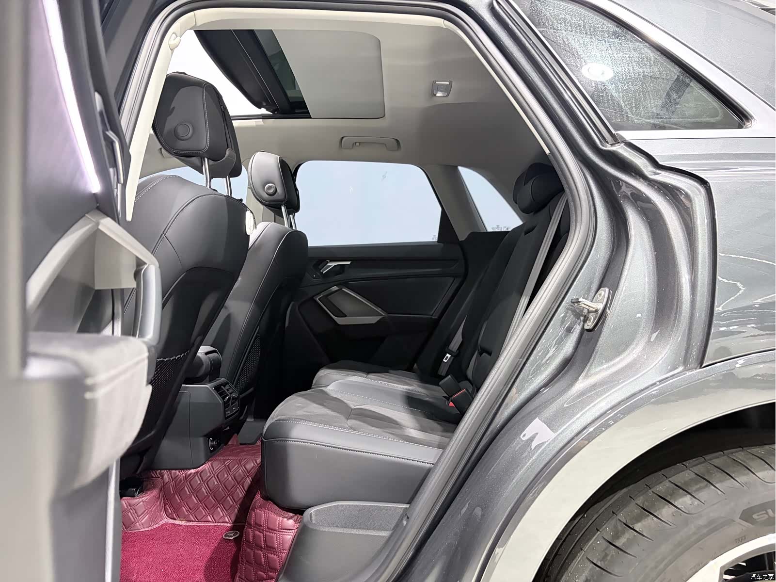 Audi Q3, 2023 8