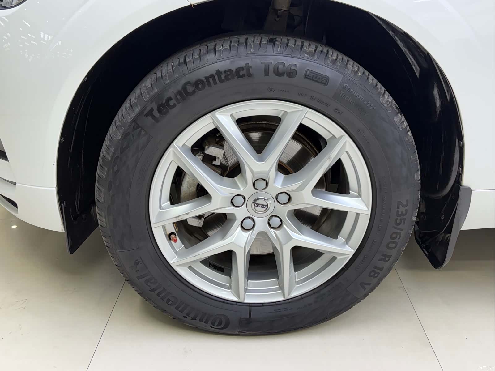 Volvo XC60, 2018 14