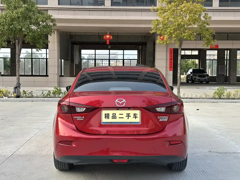 Mazda 3 Angkesaila
