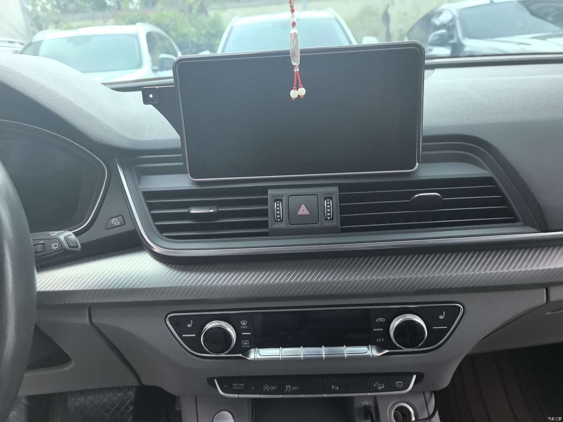 Audi Q5L, 2018 30