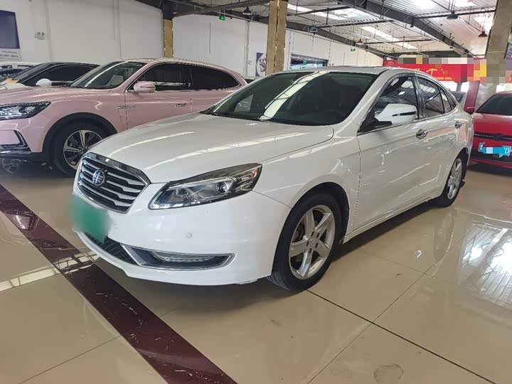 Bestune B70 2014 2.0L МКПП Люкс