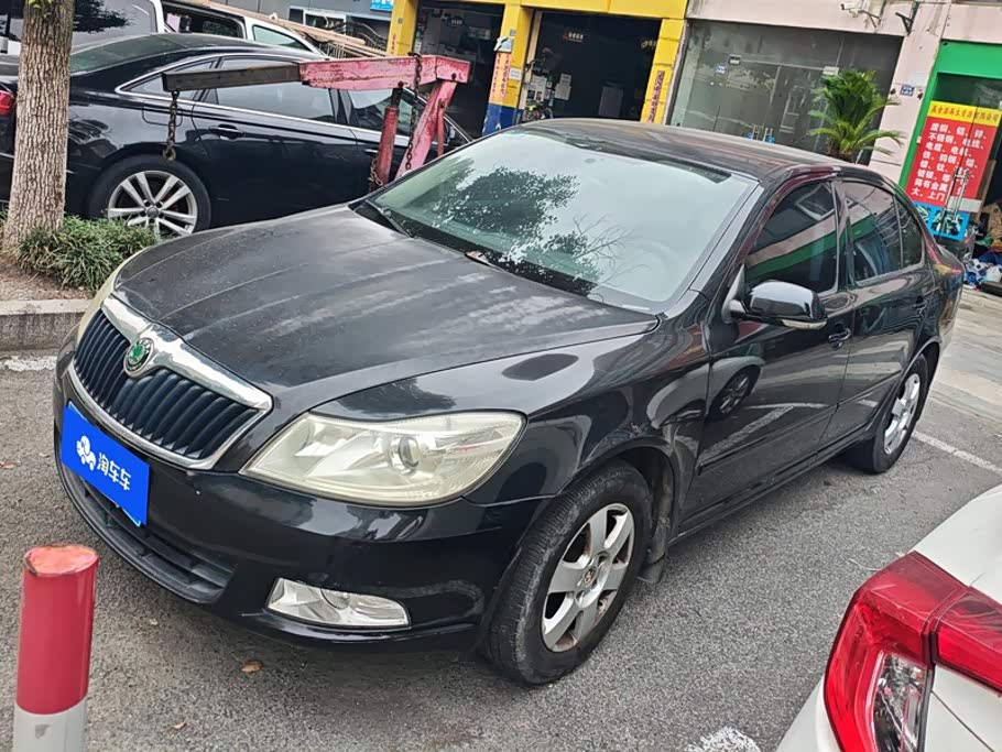 Skoda Octavia 2012 1.6L AT