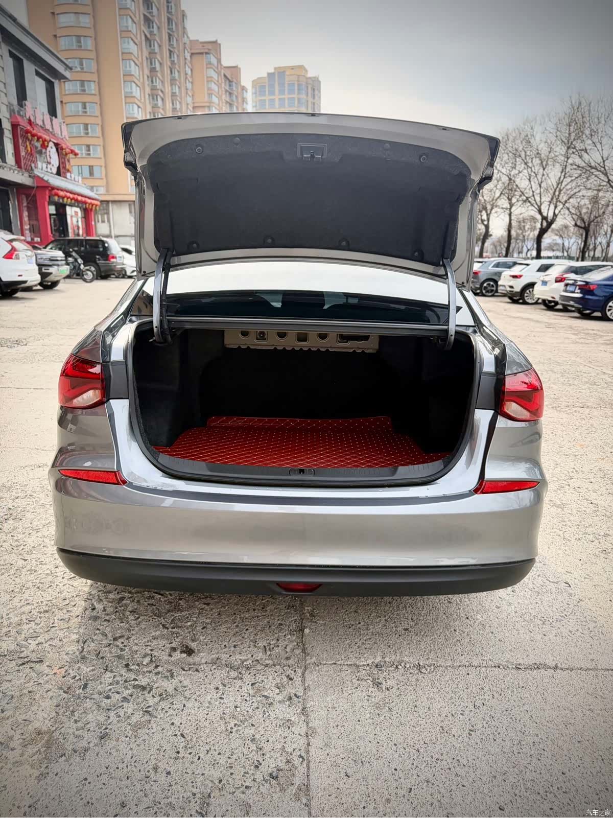 Chevrolet 320, 2022 14