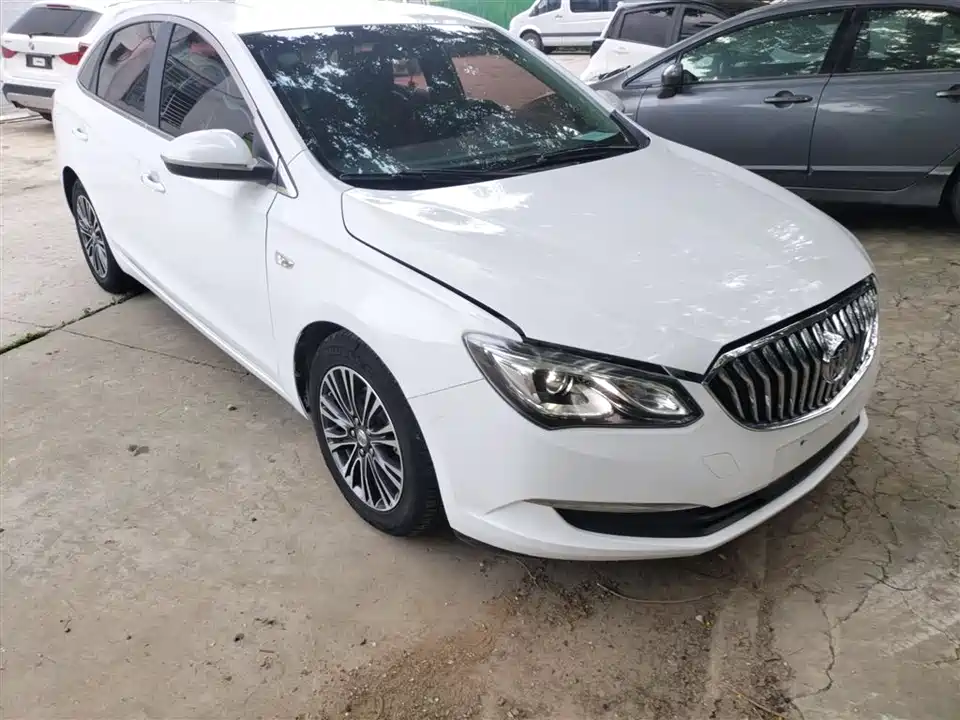 Buick Yinglang