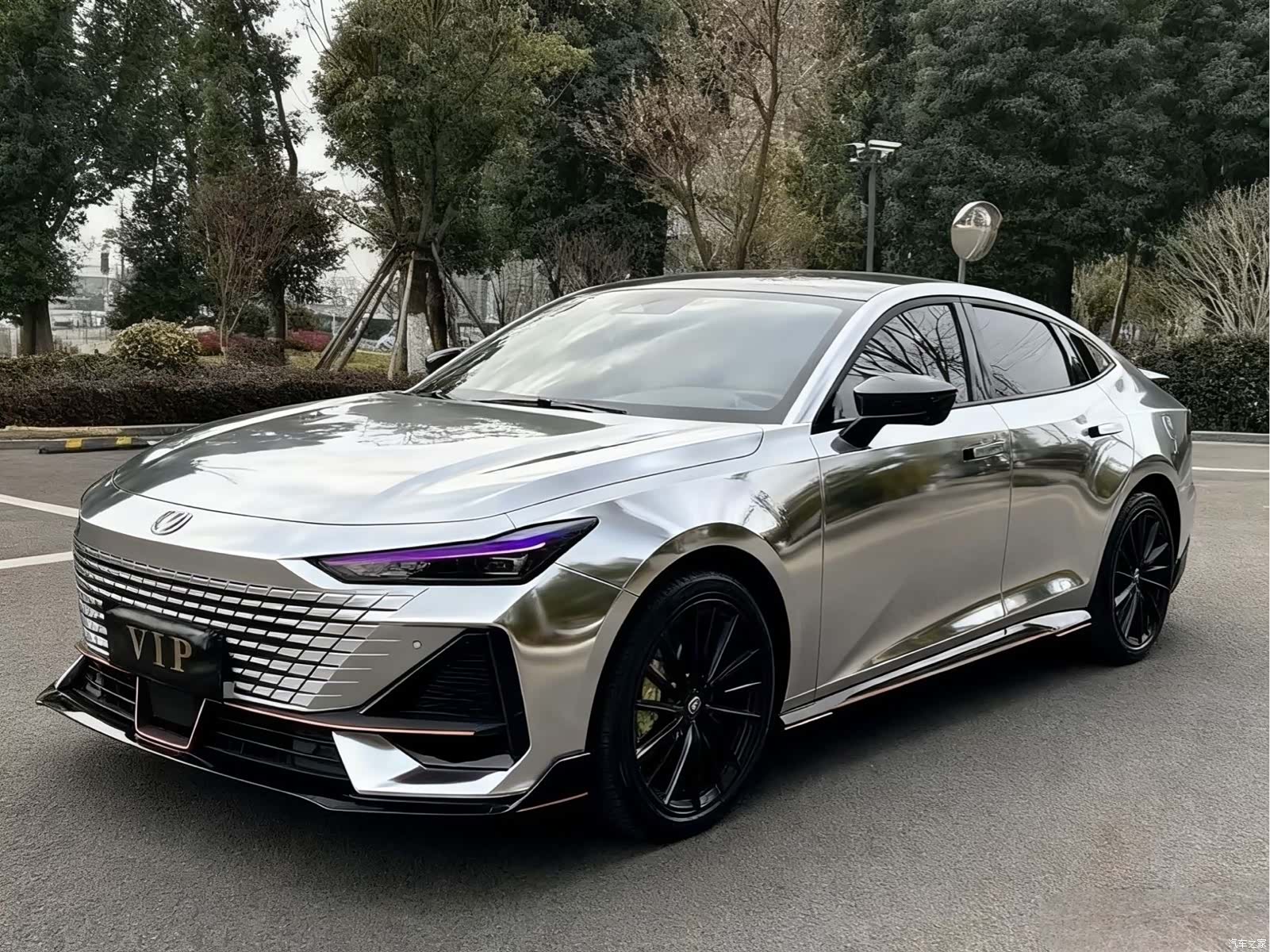 Changan UNI-V
