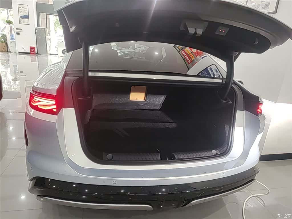 BYD Han, 2025 19