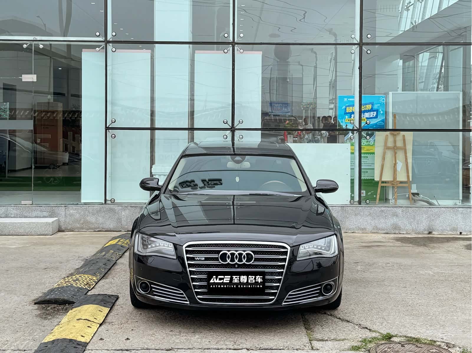 Audi A8L, 2011 2