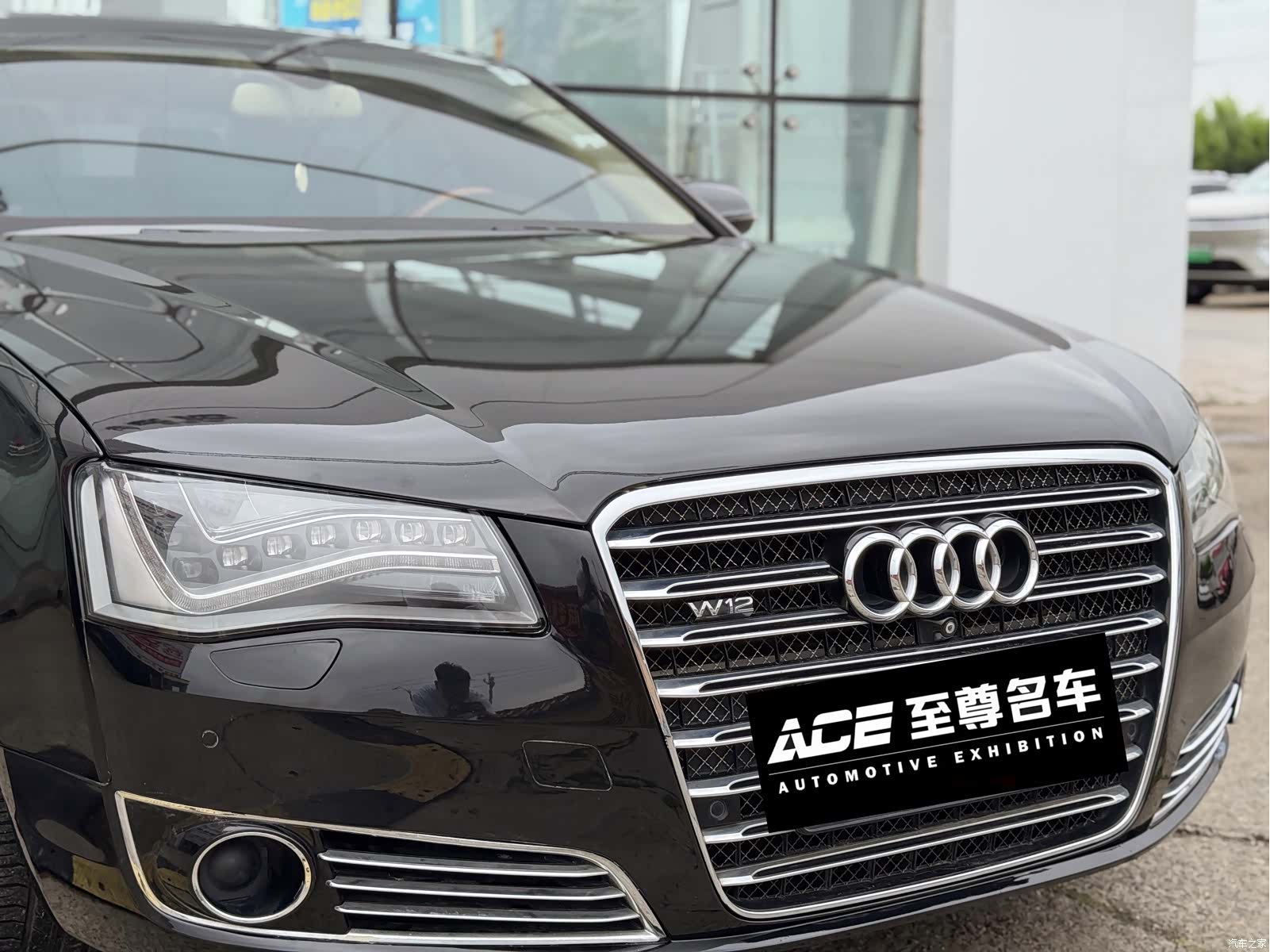 Audi A8L, 2011 7