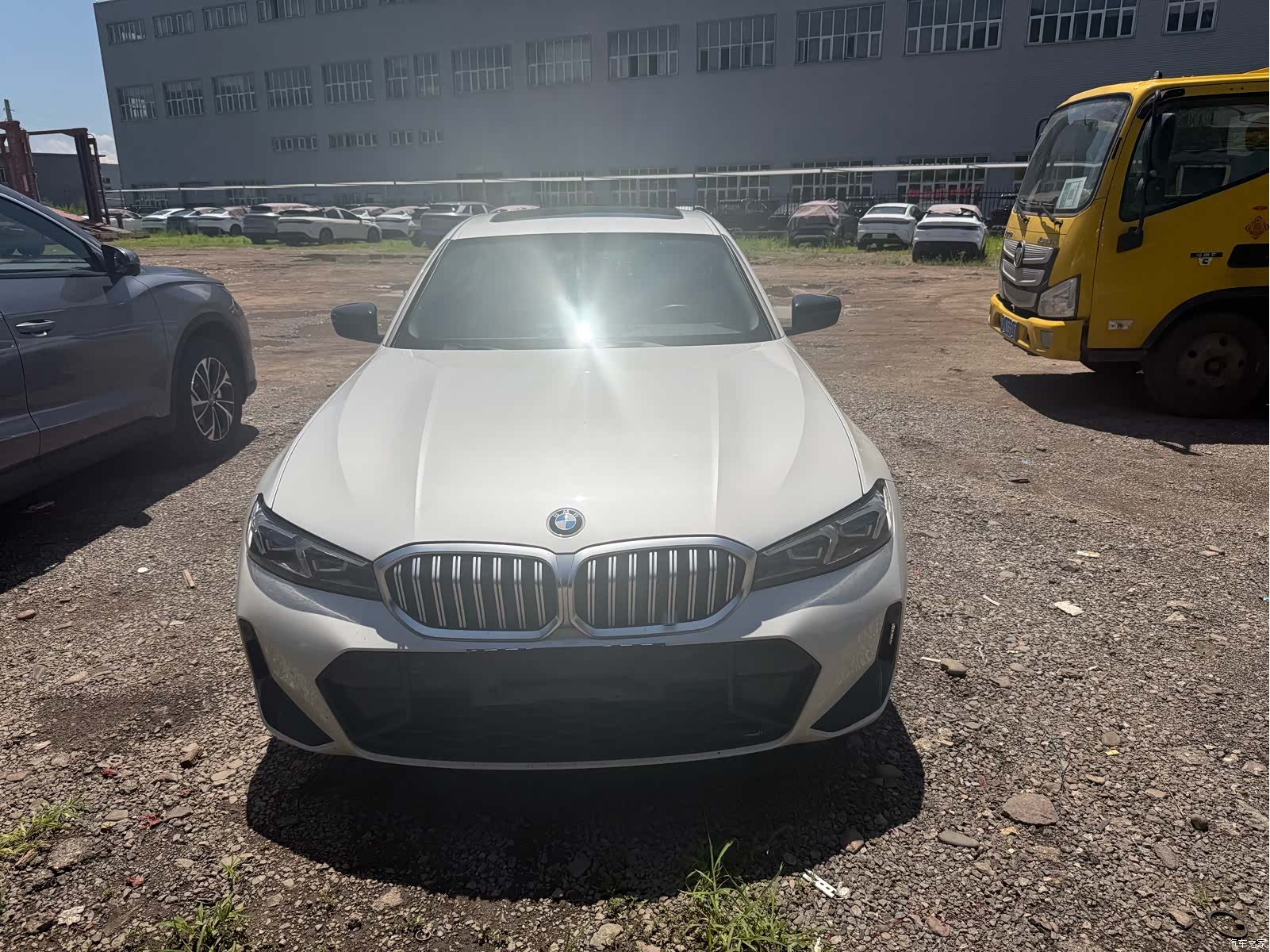 BMW 3 Series, 2023 2