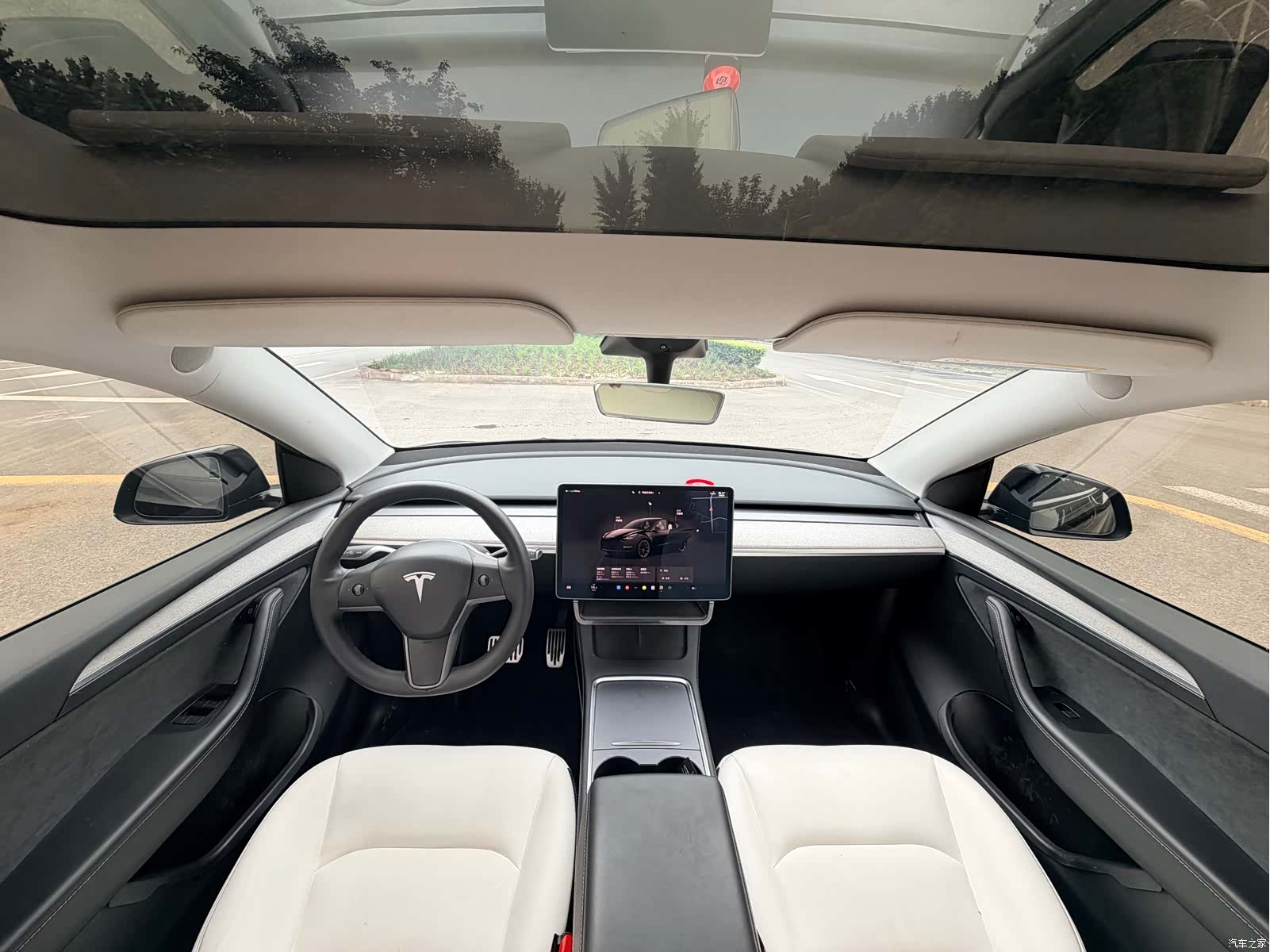 Tesla Model Y, 2023 6