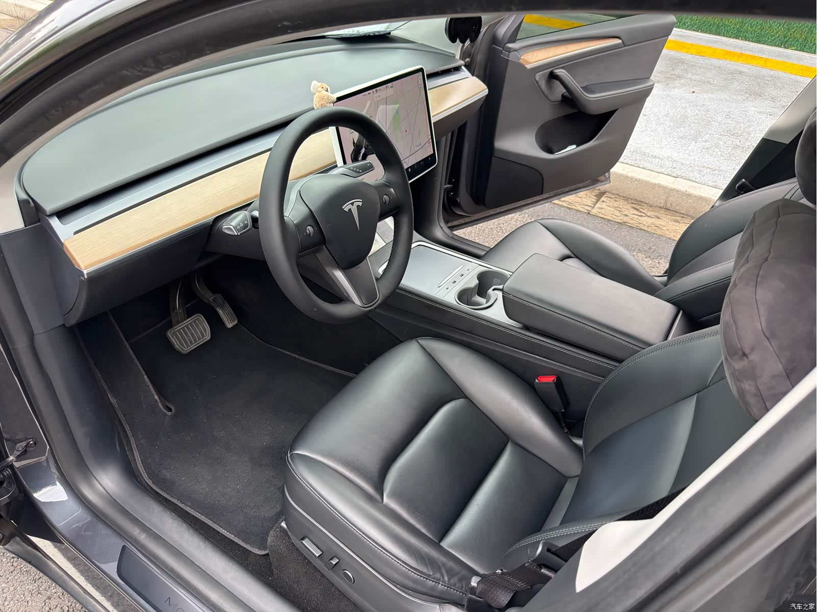 Tesla Model Y, 2021 8
