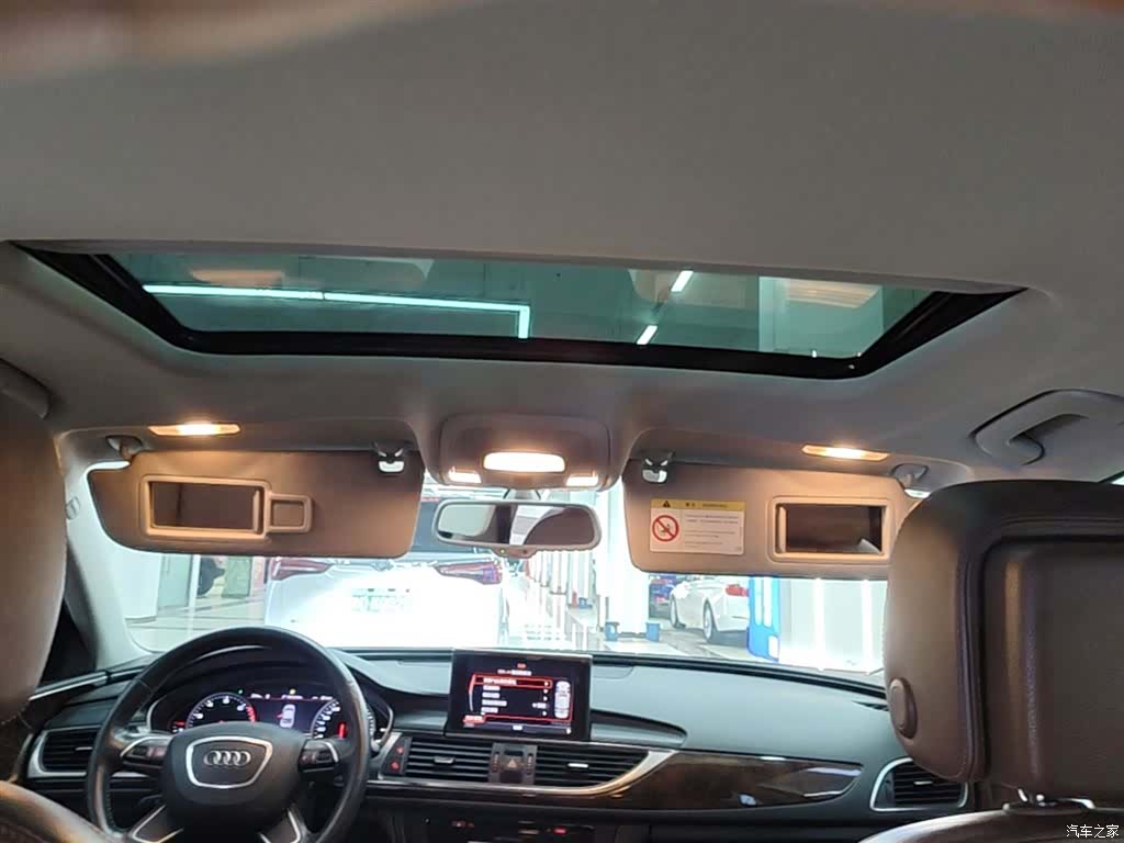 Audi A6L, 2014 18