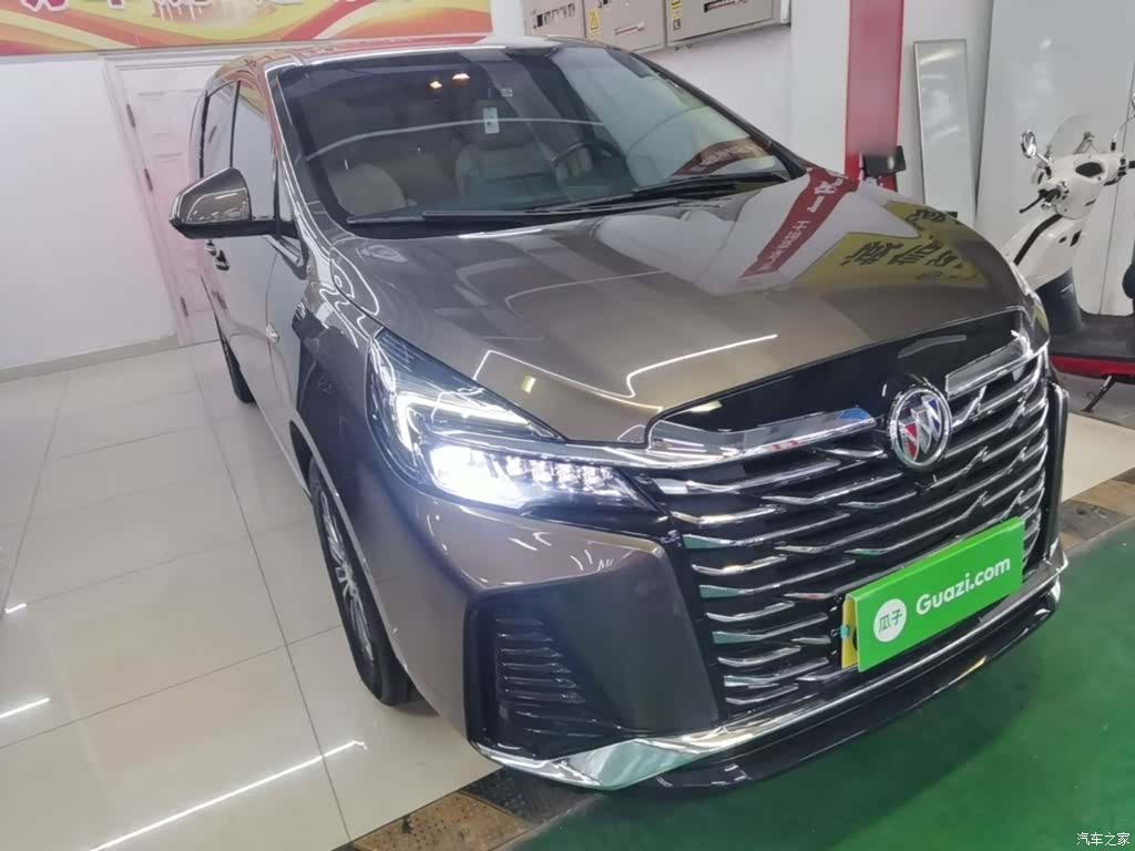 Buick GL8, 2023 4