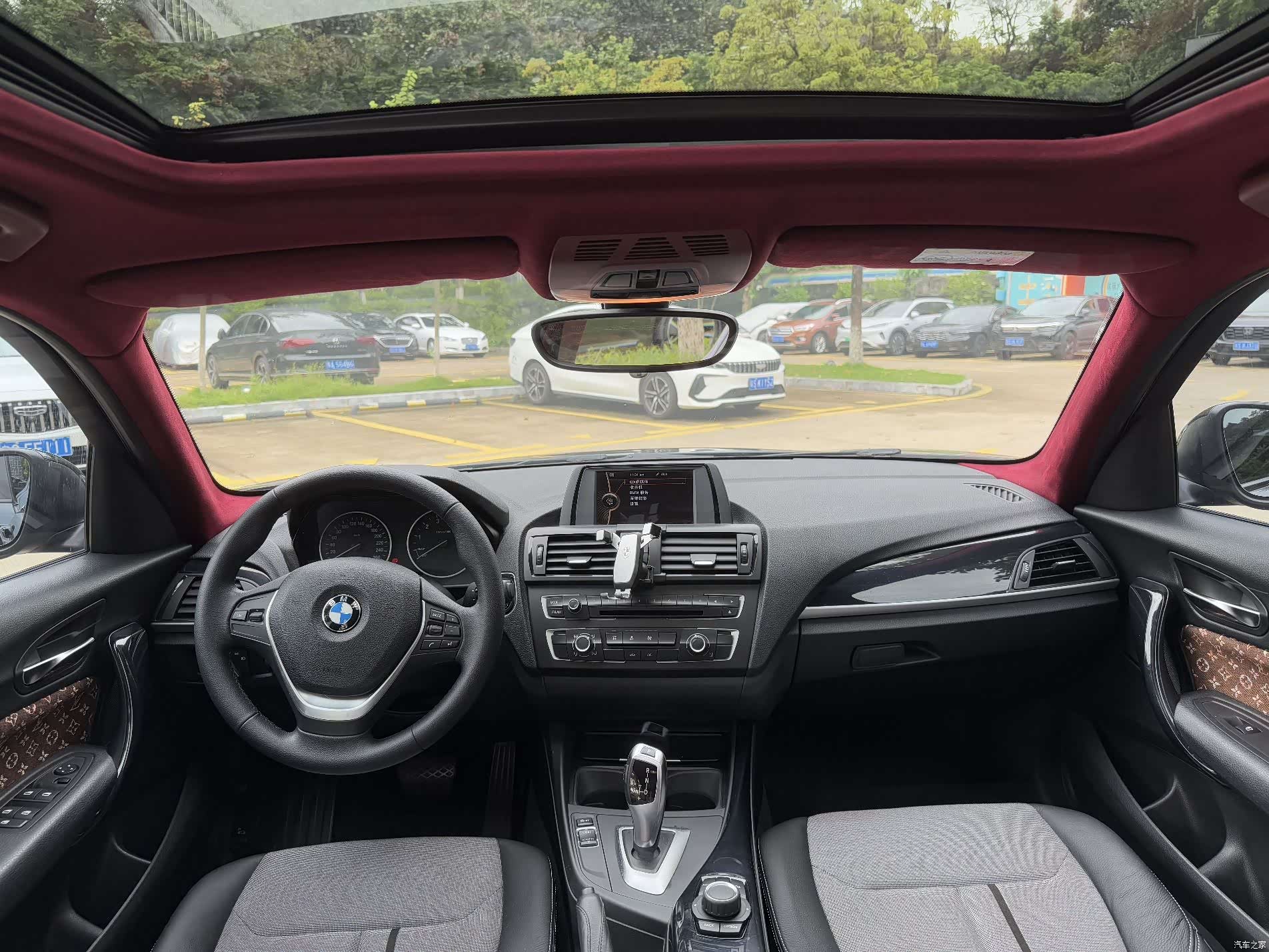BMW 1 Series, 2012 9