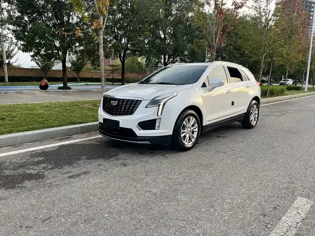 Cadillac XT5 2022 — купить из Китая под заказ