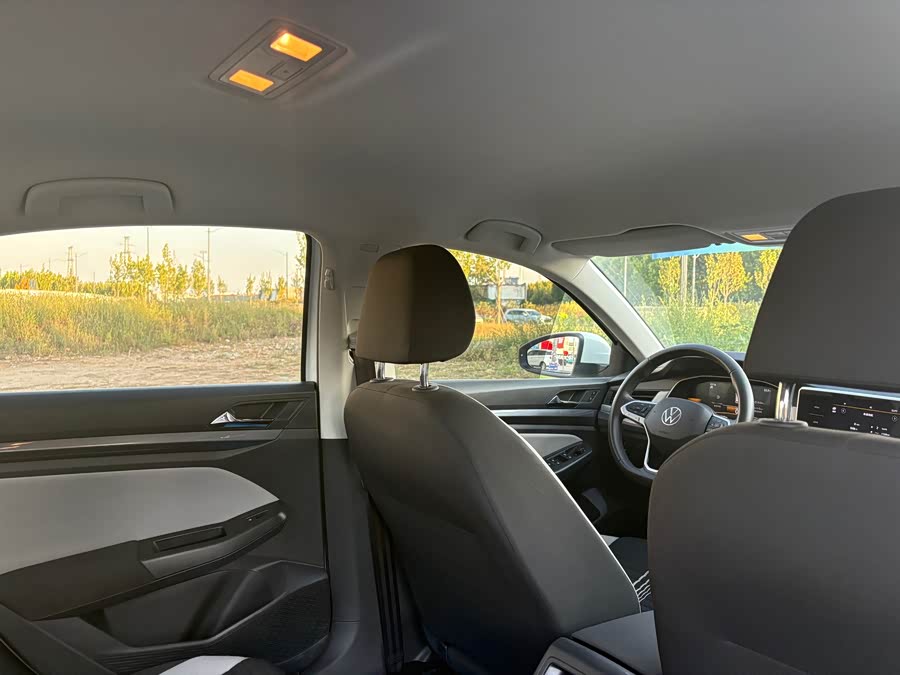 Volkswagen Bora 2024, фото 11