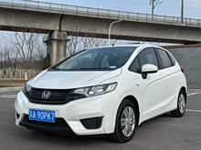 �ɶ� 2014�� 1.5L LX CVT������