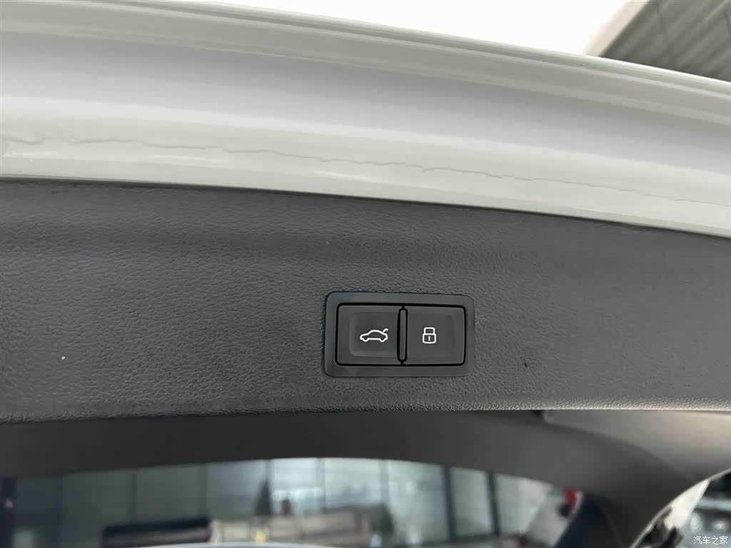 Audi Q3, 2023 17