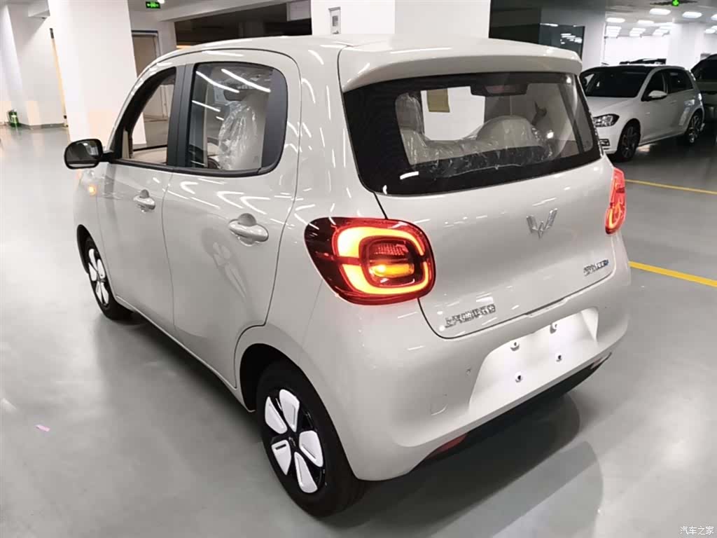 Wuling MINIEV, 2026 все фото