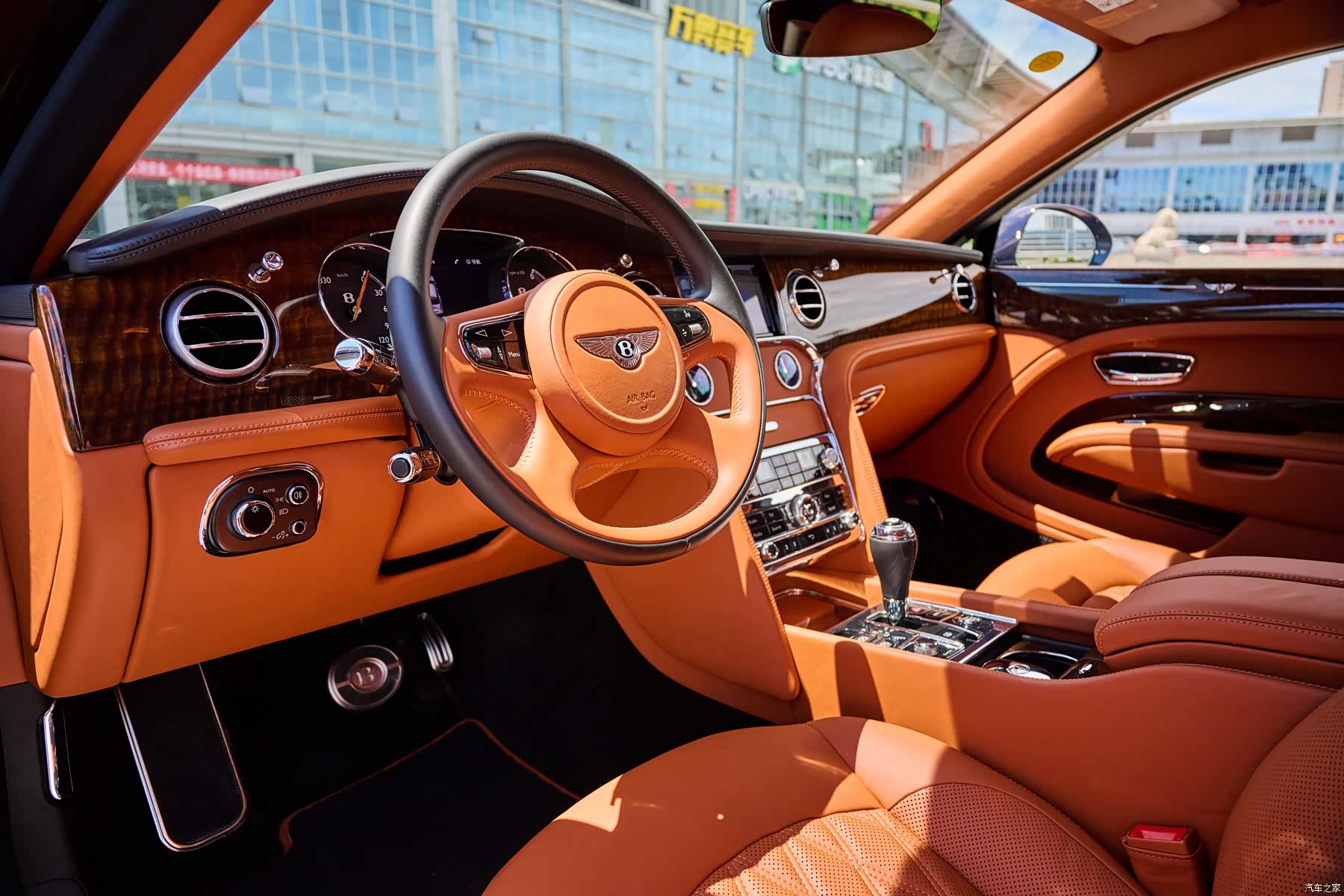 Bentley Mulsanne, 2017 11