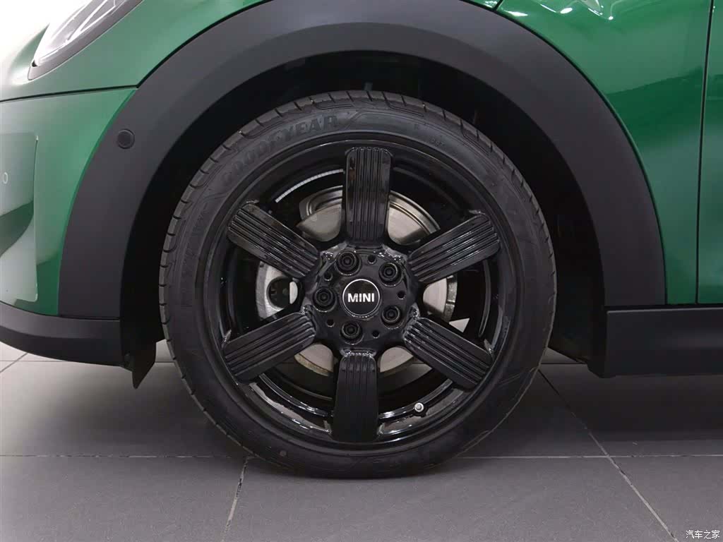 Mini Cooper, 2024 9