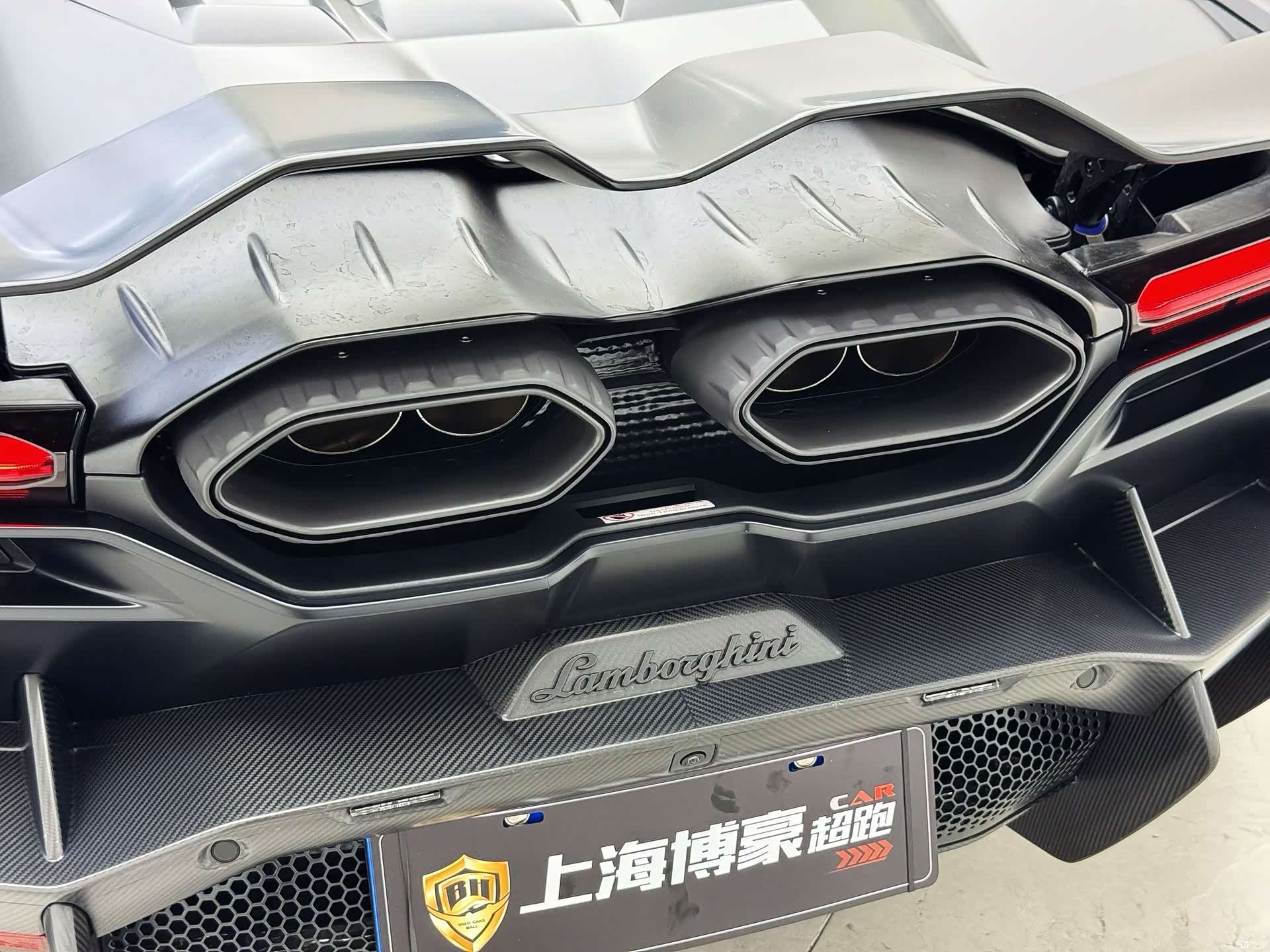 Lamborghini Revuelto, 2025 18