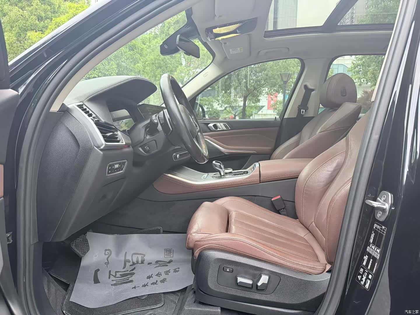 BMW X5, 2019 все фото