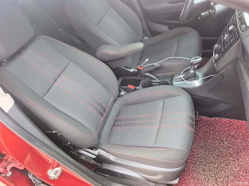 Buick Encore, 2015 25